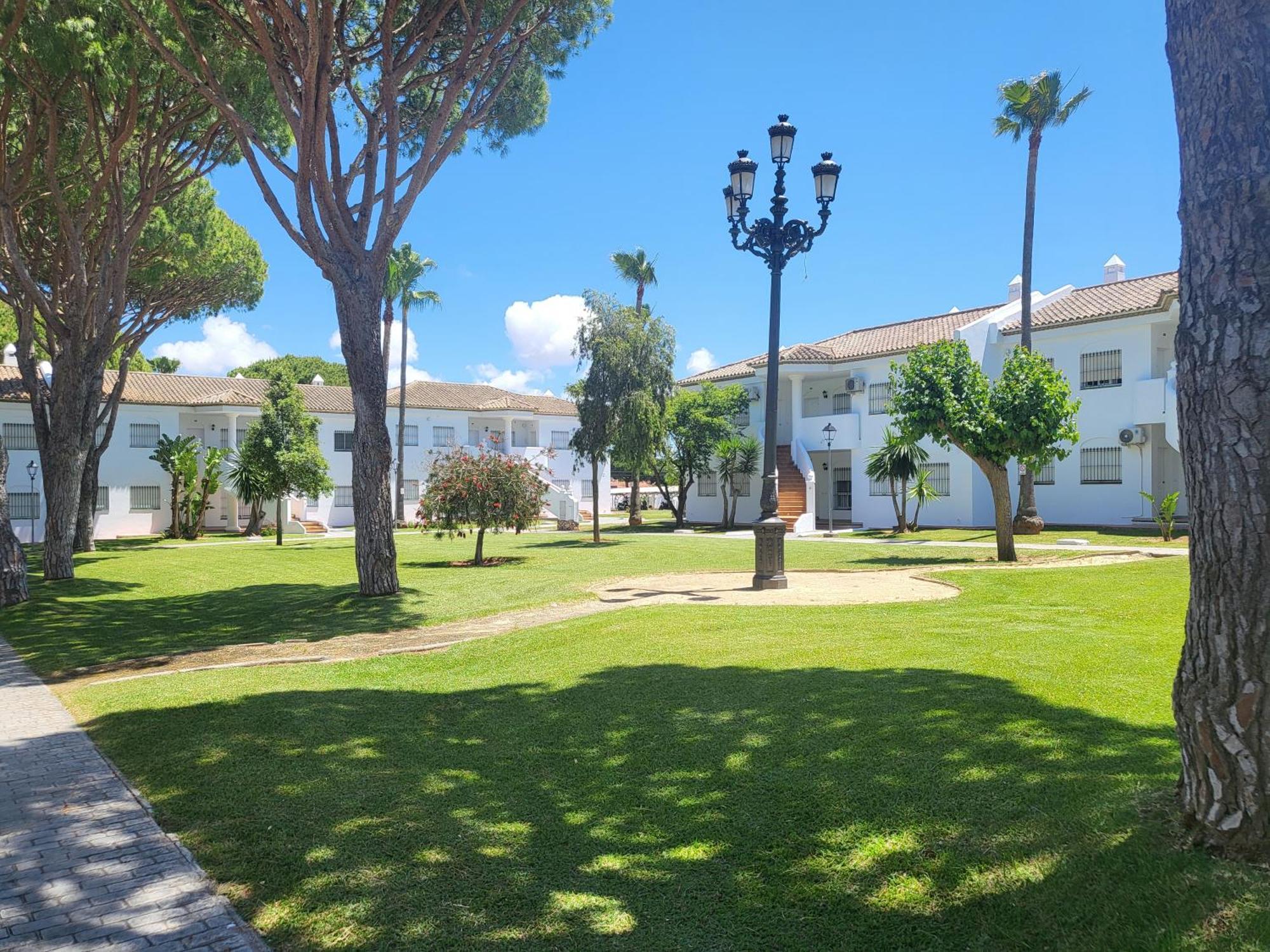 Apartamento Pinar Del Atlantico La Barrosa Chiclana de la Frontera Exterior foto